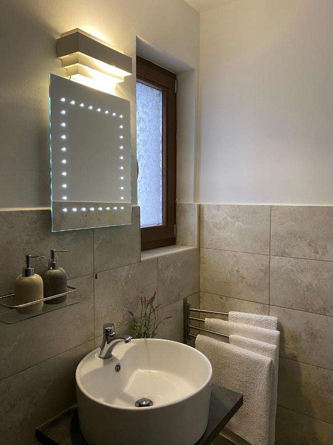 Pensiunea Doina Bucovinei Otel Mînăstirea Humorului Dış mekan fotoğraf