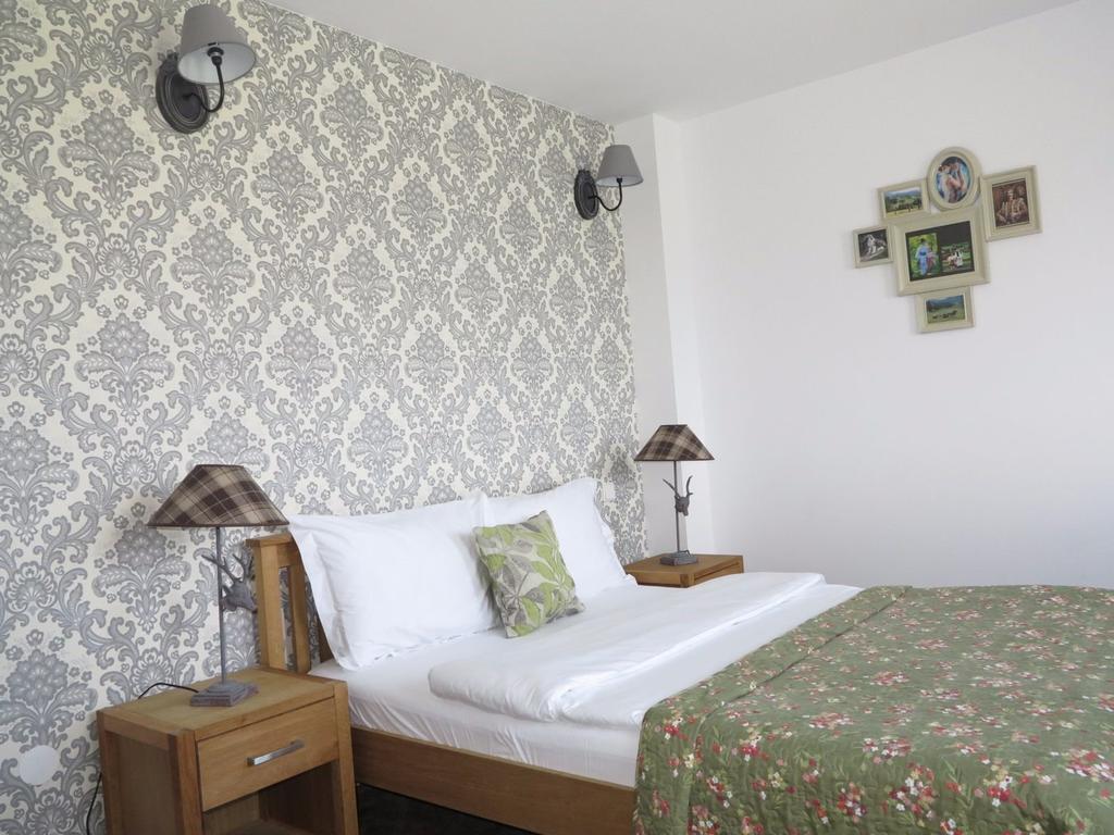 Pensiunea Doina Bucovinei Otel Mînăstirea Humorului Dış mekan fotoğraf